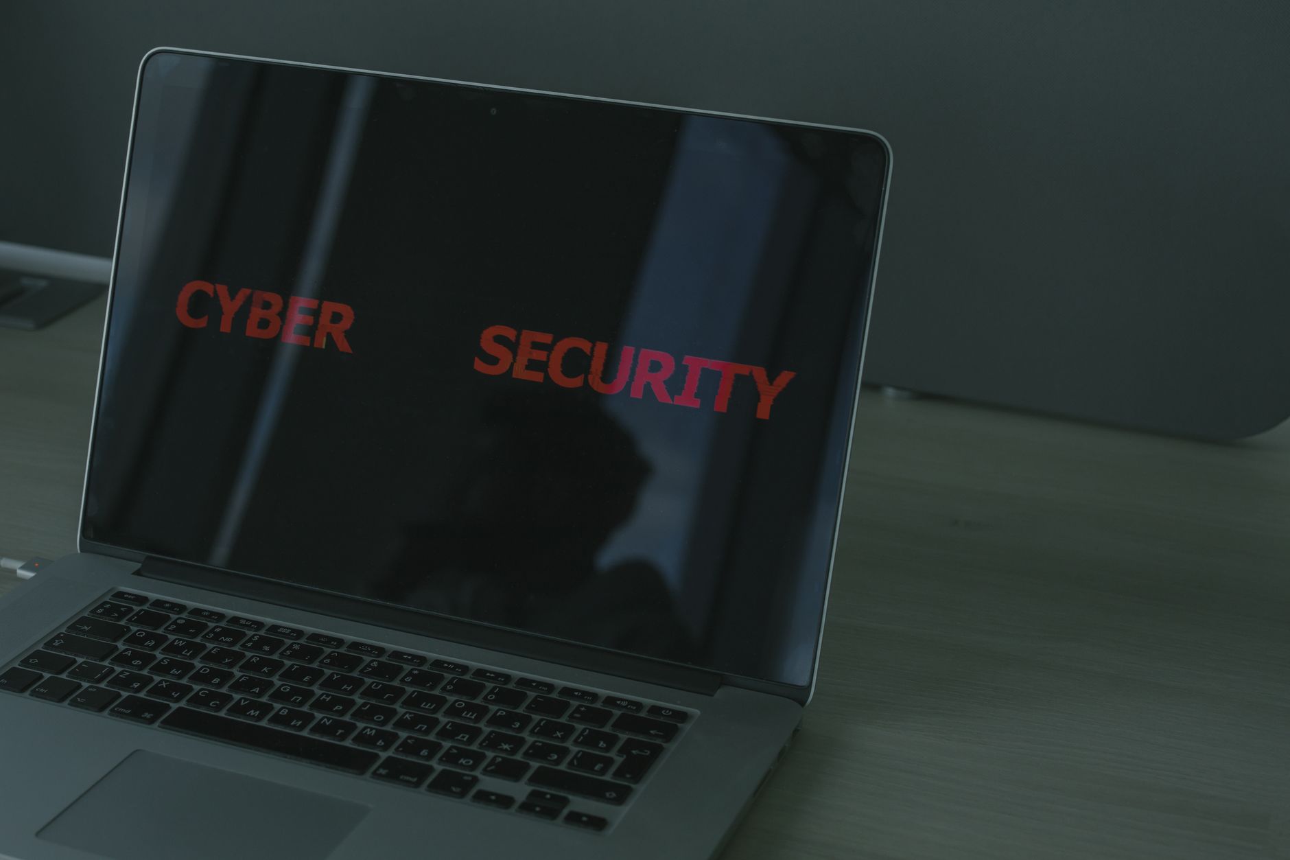Cum să îți protejezi site-ul de hackeri